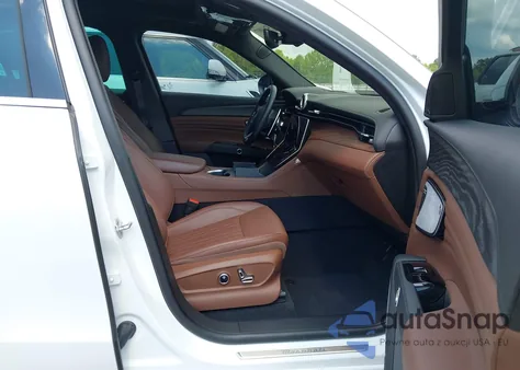 2023 Maserati Grecale Gt из США, поврежденный, VIN ZN682AVA9P7438858